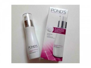 Tinh chất dưỡng trắng da Pond's Flawless