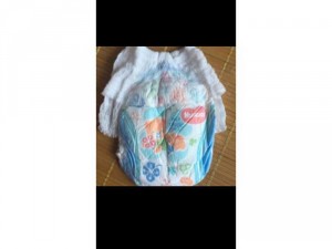 Tã quần huggies size s. 350k 100m