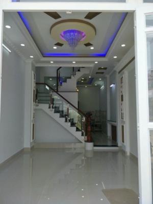Nhà mới Nguyên Bình hẽm xe hơi.dt:3,2x9m,sd=80m2. 1 trệt 2 lầu 4pn+3wc.hẽm xe hơi