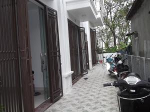 Đang Cần Bán Gấp Nhà Đường Kênh Ngay Vòng Xuyến Đông A