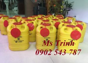 Tank nhựa 1000 lít cũ đựng hóa chất; thùng nhựa 1000 lít đựng dầu; hộp đựng kim tiêm y tế 6,8 lít