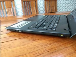 Acer Aspire E5-575G Core i5 7200u Vga 940mx 2Gb