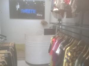 Sang nhượng cửa hàng quần áo túi xách thời trang DT 30 m2 MT 3 m Phố Ngô Thì Nhậm Q.Hà Đông HN