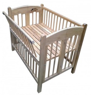 Thanh lí cũi gỗ Goldcat 2 tầng màu gỗ có bánh xe