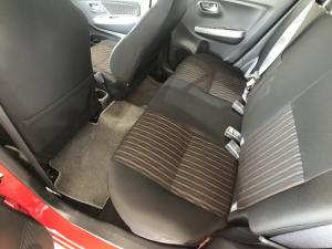 Toyota wigo có 6 màu: đỏ, cam, xám, đen, trắng, bạc. Liên hệ ngay hotline 0939 725 968 để được biết thêm thông tin chi tiết.