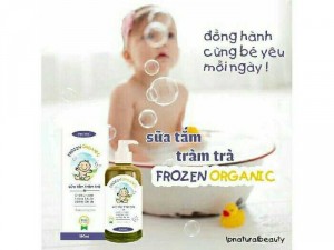 Sữa tắm tràm trà cho bé