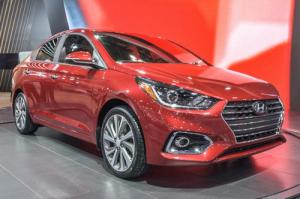 Hyundai Bình Dương, xe Accent MT 2018 xe có sẵn chỉ với 160 triệu, giá xe Accent tại Bình Dương
