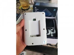 Máy game cầm tay G1 3in 168 trò pin 6h