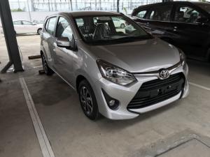 Toyota wigo có 6 màu: đỏ, cam, xám, đen, trắng, bạc. Liên hệ ngay hotline 0939 725 968 để được biết thêm thông tin chi tiết.