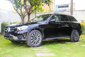 GLC 250 . Duy nhất 1 em . Độc quyền thị trường lun nhé Lướt nhẹ 5.000 km