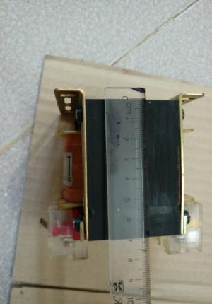 Biến áp Legrand Pháp Cổ ráp amply