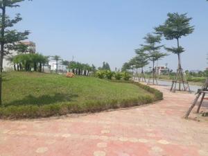 Cách Hà Nội 25km về phía đông, diện tích 100m2, có đầu tư được không?