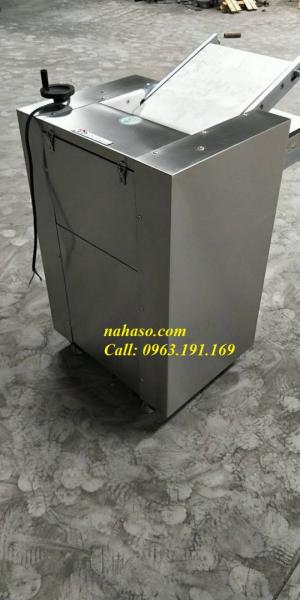 Máy cán bột mì tự động