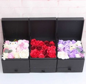 Hộp Hoa Hồng 2 Tầng Kèm Ngăn Đựng Trang Sức