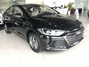 Elantra 1.6 MT 2018 xe có sẵn,giao ngay, vay ngân hàng với lãi suất cực ưu đãi chỉ tại Huyndai Bình Dương.