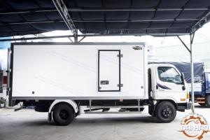Xe tải đông lạnh Hyundai HD700, màu trắng, hỗ trợ vay 80%