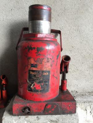 Bán kích thủy lực, con đội