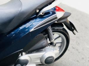 Liberty 125cc ie mua 2012 1 đờichủ,máy móc zin
