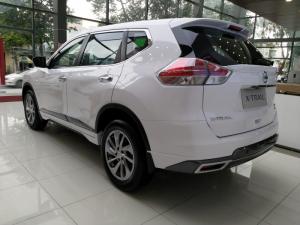 NISSAN X-TRAIL 2.0 SL PREMIUM, xe giao ngay, giảm ngay 55 triệu, vay 80%