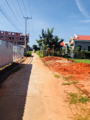 Đất thổ cư cách mặt tiền QL1A 30m, SHR, XDTD