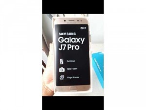 Samsung Galaxy J7 pro , vàng đồng