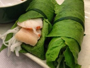 Cuốn diếp - Hue Salad Rolls Wrapped in Mustard Leaves