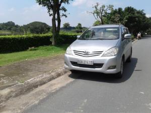 Innova G 7/2010 một chủ sử dụng . Vừa thay 04 vỏ mới . Bảo dưỡng định kỳ . Nội thất còn nỉ zin theo xe