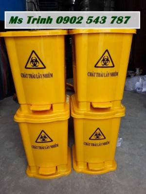 thùng rác y tế 15 lít màu vàng