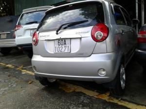 Chevrolet Spark LT ( số sàn ) 9/2009 . Toàn bộ xe còn rất mới . 04 vỏ vừa thay mới . Nội thất nỉ zin .