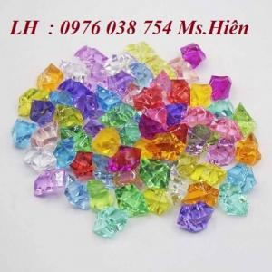 Hạt acylic xuyên sáng , máy cnc đục gỗ