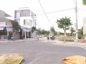 Cần bán lô đất thổ cư, 2 mặt tiền, xây nhà ở khu phố chợ Thanh Quýt.