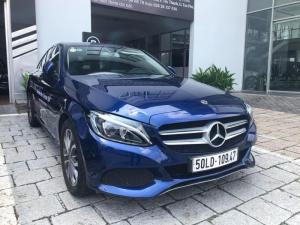 Mercedes C200 lăn bánh 1.000km , xe chính hãng, hổ trợ vay vốn tầm 7trieu / tháng