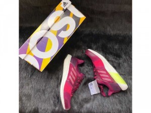 Giày Adidas Ultra Boost ST W