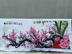 Tranh thêu chữ thập