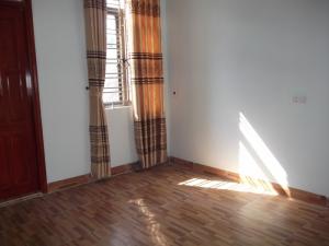 Đang cần bán gấp nhà đường thanh bình ô tô đỗ tận cửa