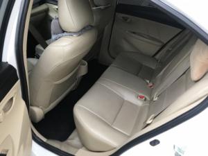 Bán Toyota VIOS E 1.5MT màu trắng số sàn sản xuất 2017 biển Sài Gòn lăn bánh 38000km