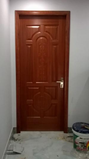Cửa gỗ công nghiệp HDF Venner cho công trình khách sạn ở Bình Tân, Quận 6,Bình chánh