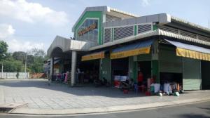 Kiot chợ Long Phú