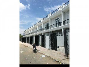 Bán Nhà Phố Mới Xây Đầy Tiện Nghi