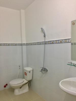 Phú Nhuận cho thuê Căn Hộ DV 28m2 Full nội thất, Free nước, net, cáp, ban công, giờ tự do