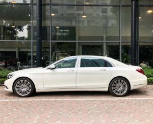 Bán xe Maybach S500 màu trắng chạy lướt cực mới
