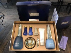BỘ 7 SẢN PHẨM SU:M37 WATER-FULL SPECIAL
