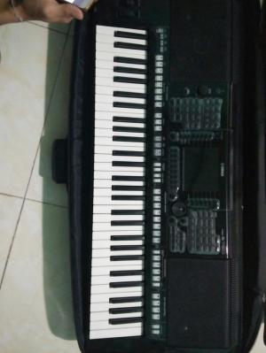 Đàn organ Yamaha + 6 thùng loa và các loại.