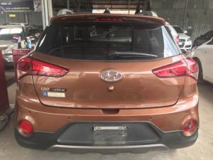 Bán Hyundai i20 Active 2017, màu nâu, nhập khẩu , 578tr còn thương lượng cho ae thiện chí đến xem xe