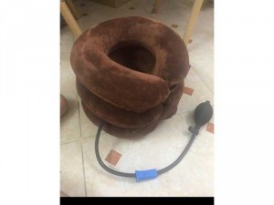 Đai kéo giãn cột sống cổ