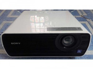 Máy chiếu Sony vpl-ex100 cũ