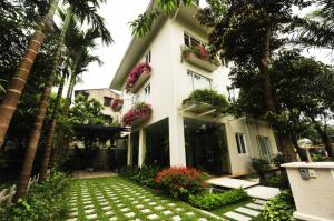 Biệt Thự Mới Xây Đường Trần Văn Giàu, 10x20m, SHR
