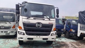 Giá xe tải Hino 16 tấn, euro 4, trả trước 100 triệu giao luôn xe