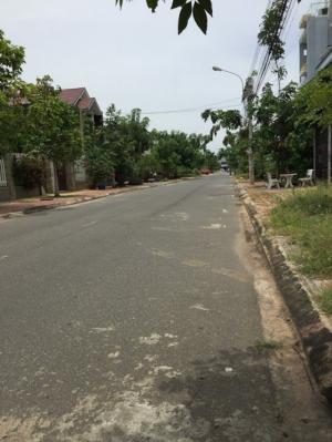 Kẹt tiền bán gấp lô mặt tiền Tôn Đức Thắng, Ngay Lotte Phan Thiết