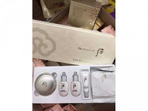 Set Cushion Whoo phấn nước dưỡng trắng